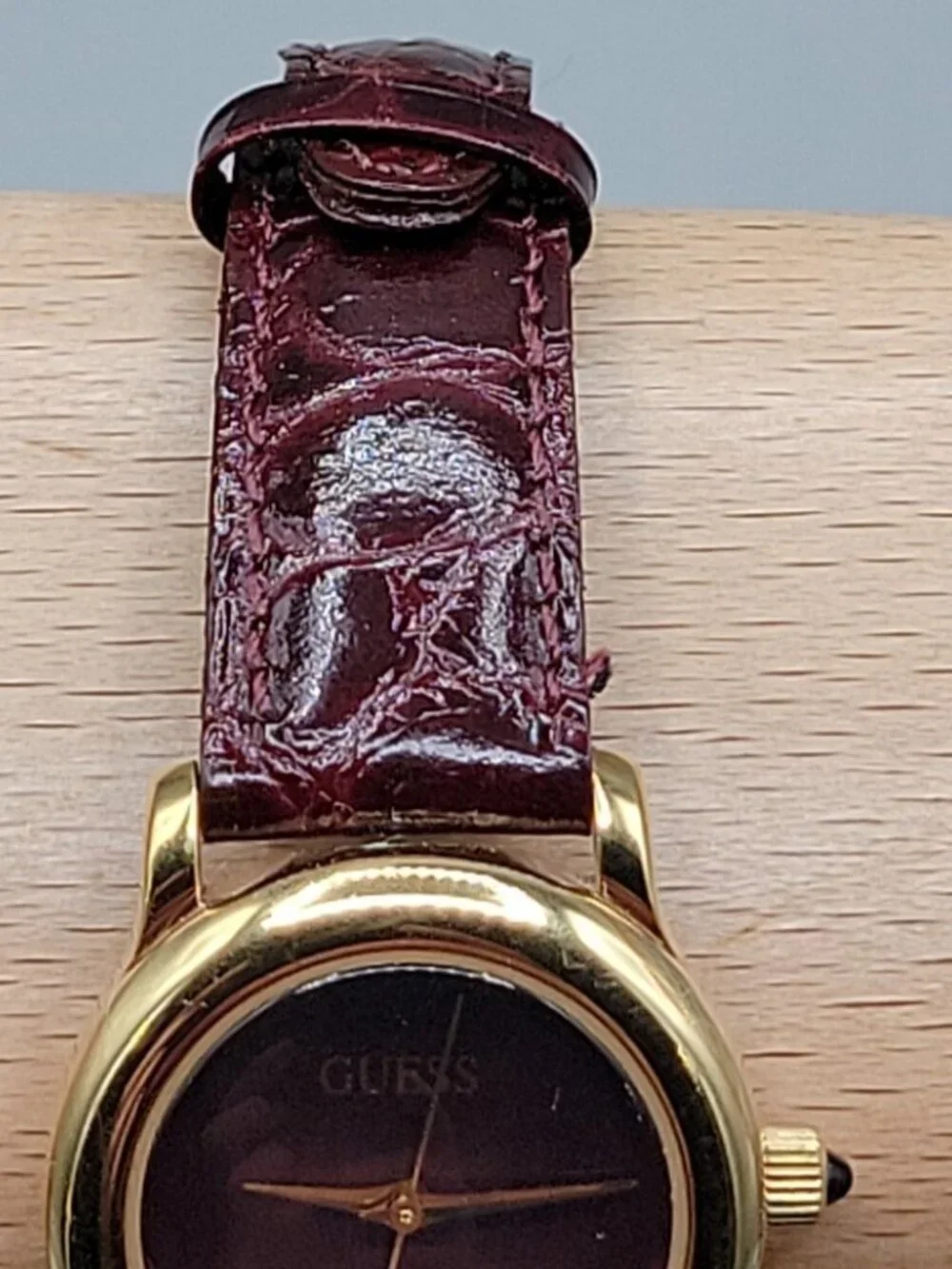 Vintage 1991 GUESS Watch Gold Tone Black Dial Burgundy Leather Strap 26mm 6.5